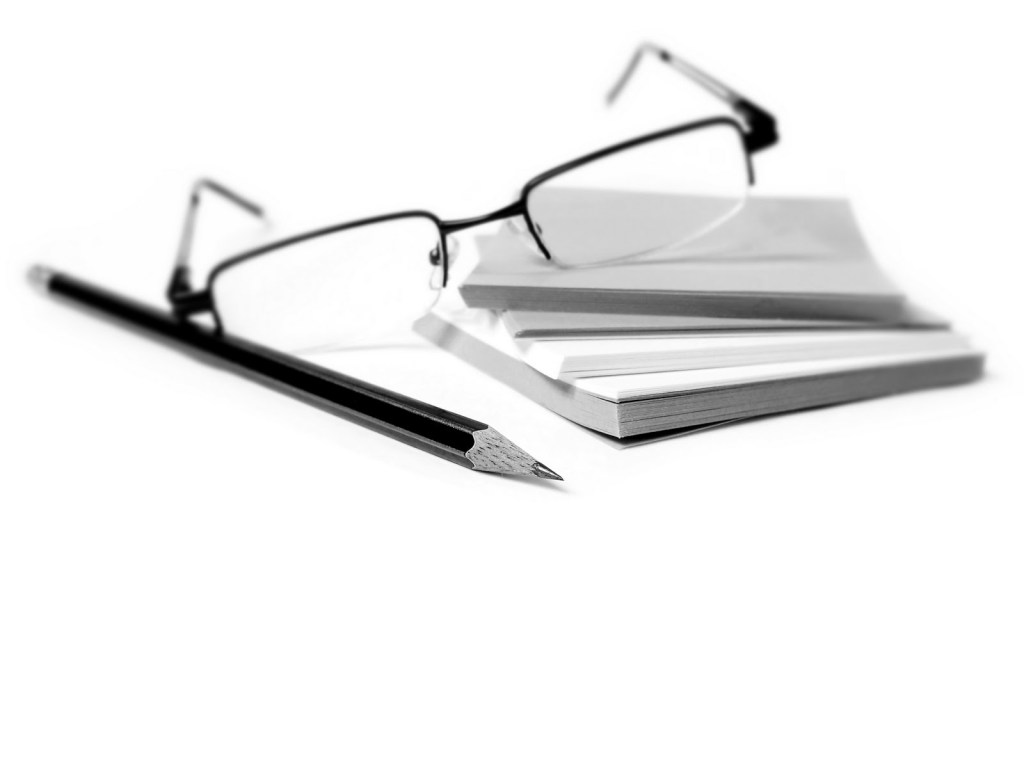 Papel, lápiz, ojos...